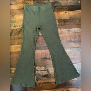 Aerie Super High Waisted Flare Pant
